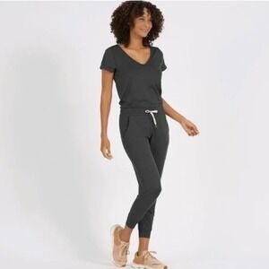Vuori All Day Romper Charcoal Jumpsuit Heather Grey V-Neck Womens M